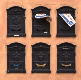 chris-kristiansen-351374-unsplash usps postal service