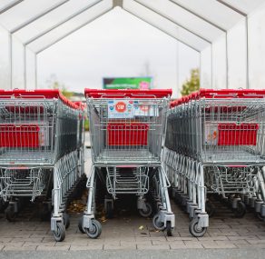 Shopping carts are a metaphor for shopping for IUL.